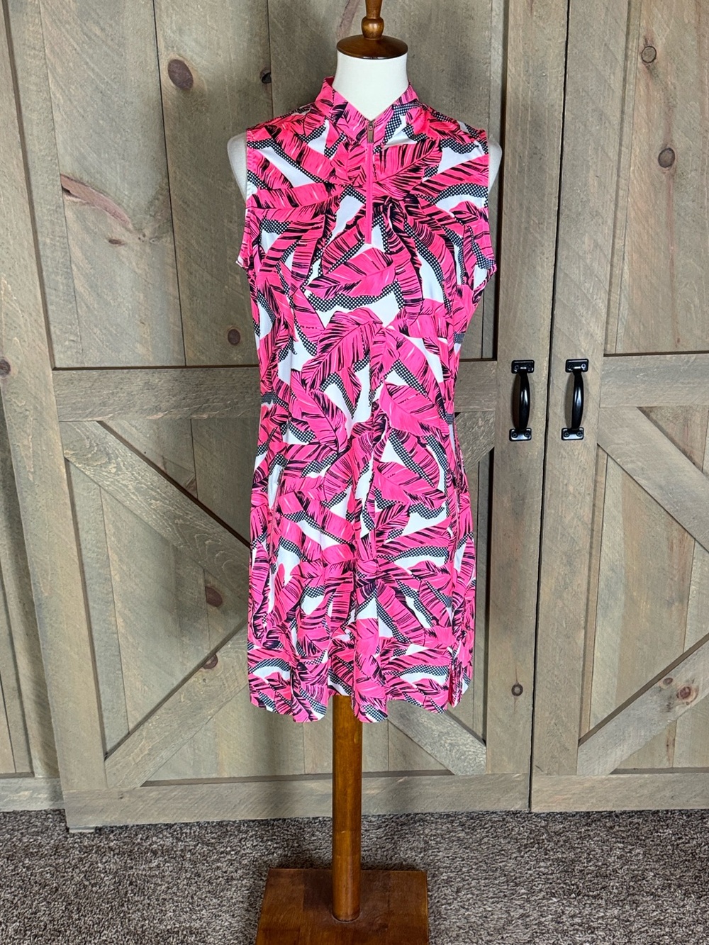 Tail Activewear sleeveless Larkin dress Sabel Sunset print Size Large - Picture 3 of 14
